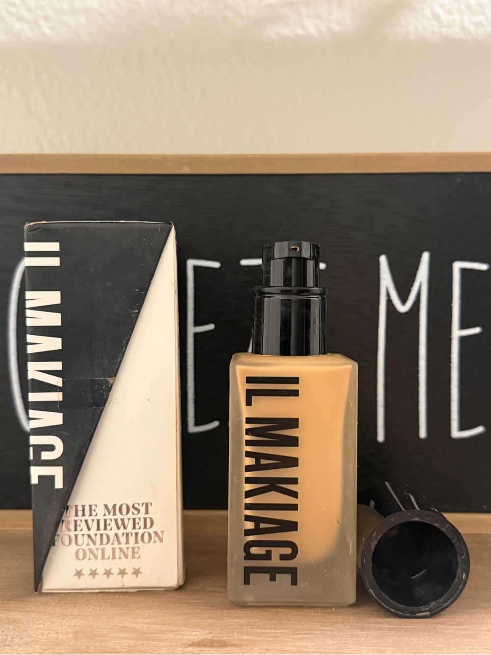 IL MAKIAGE Liquid Foundation in #60